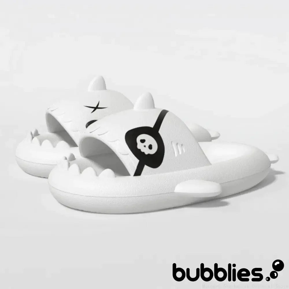 Sharkies™ Shark Slides - Pirate White / 3 - 4 men / 4.5 - 5.5 women / 35 - 36 EU Shark Slides Bubblies